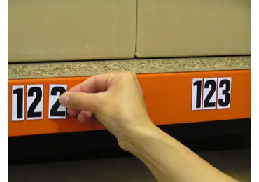 Magnetické číslice a písmena – Mix, žlutý | bílý podklad